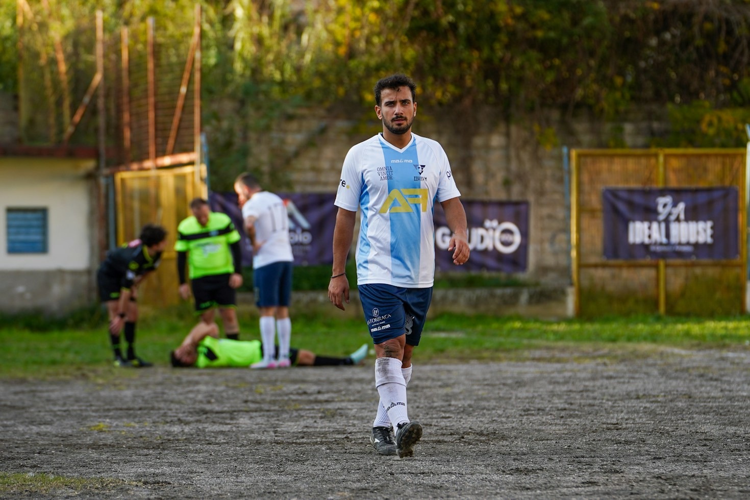 Van talententeam naar basisplaats: de zware stap naar de top